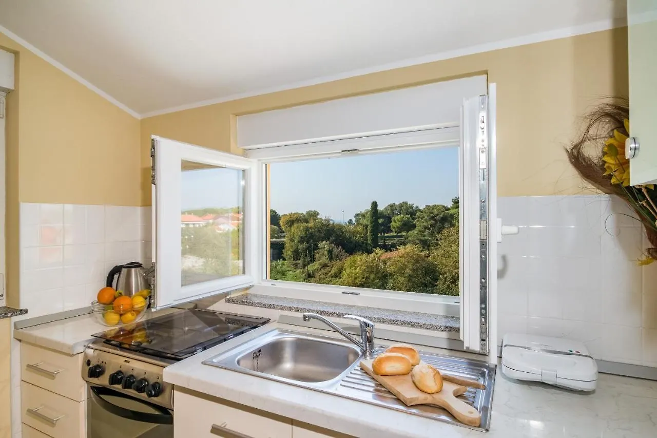 Apartments David By The Sea Fažana Kroatien