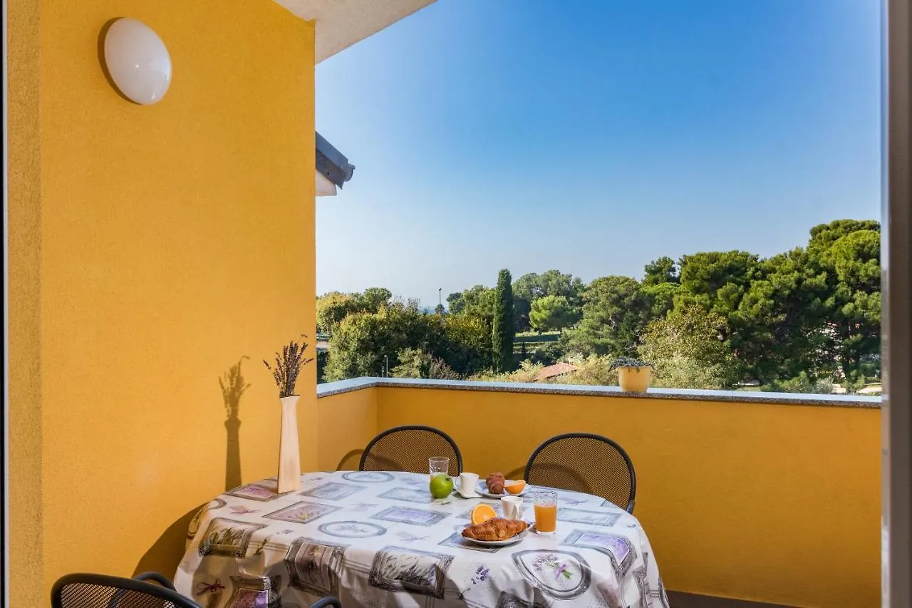 Apartments David By The Sea Fažana Kroatien
